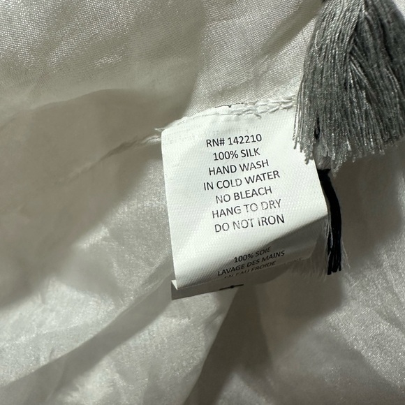 MerSea Silk Tassel Cover Up White Silk One Size - Picture 4 of 4
